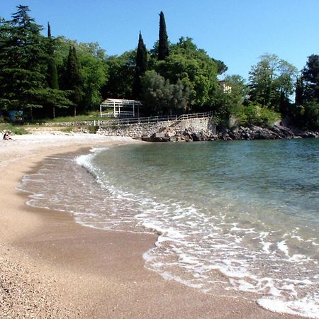 Apartments With A Parking Space Lovran, Opatija - 7869 ภายนอก รูปภาพ