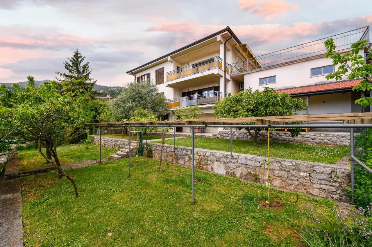 Apartments With A Parking Space Lovran, Opatija - 7869 ภายนอก รูปภาพ